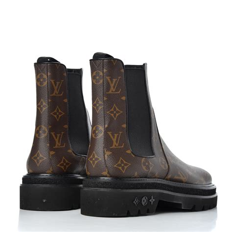 lv chelsea boots men's|louis vuitton boots men's price.